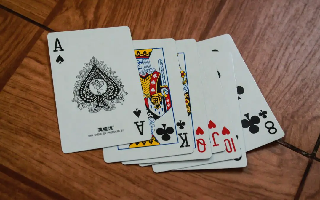 Vende 1 eller 3 kort i 7-kabale – hvad skal du vælge?